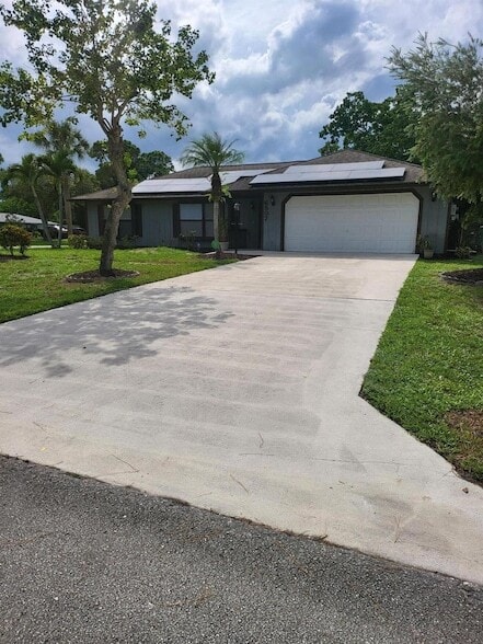 Building Photo - 6507 Green Dolphin St Rental