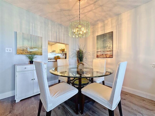 Photo - 2309 S Cypress Bend Dr Unit 515