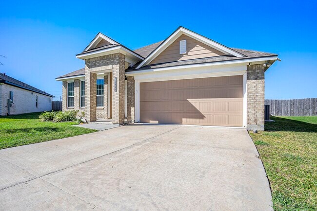 Photo - 8302 Tourmaline Wy