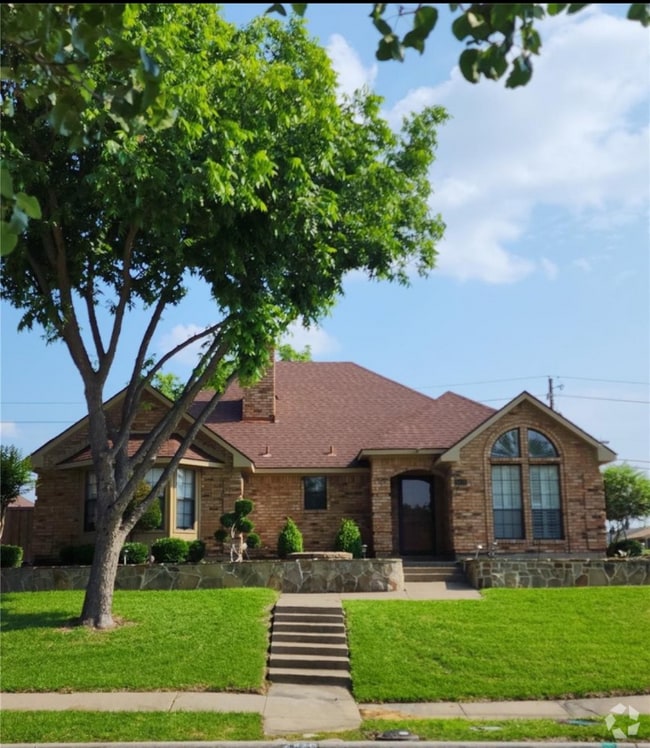Building Photo - 4419 Silverthorn Dr Rental