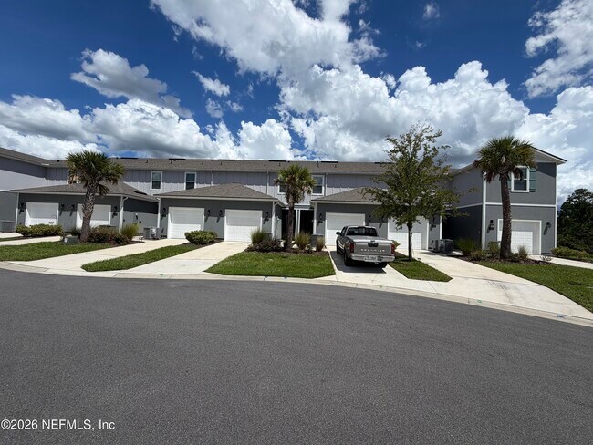 947 Rivertree Pl