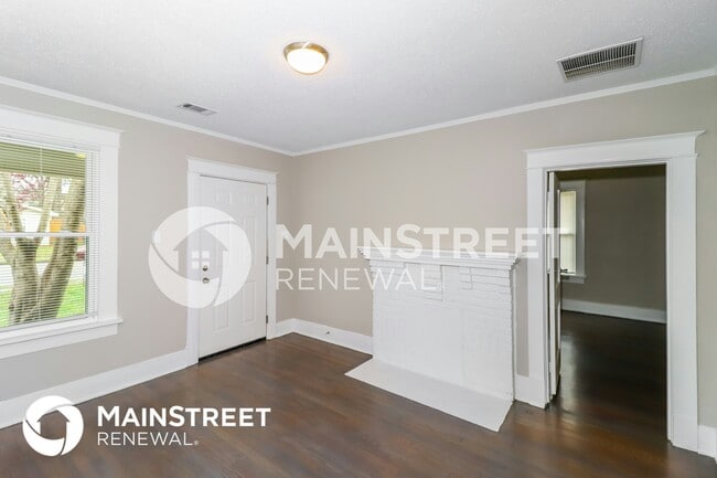 Photo - 3578 Faxon Ave