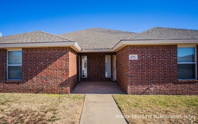 Building Photo - 1206 N Bangor Ave Rental