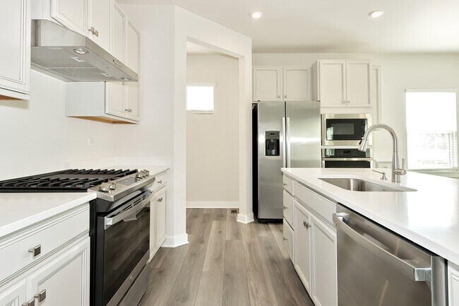 Modern Kitchen Elegance