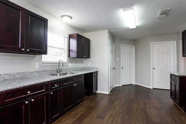 21831 Westfield Ridge Dr
