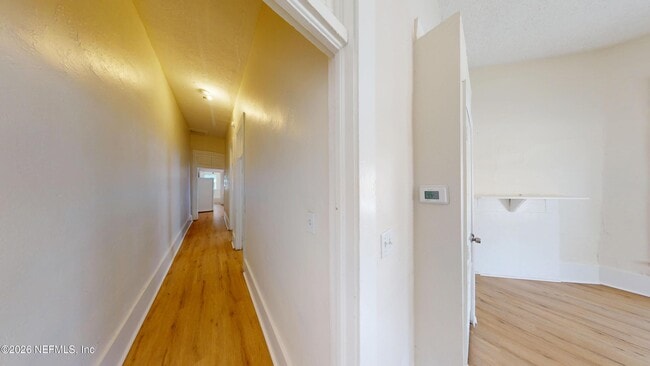 Photo - 2324 Moncrief Rd