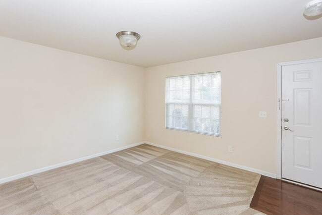 Photo - 164 Autumn Bluff Cir