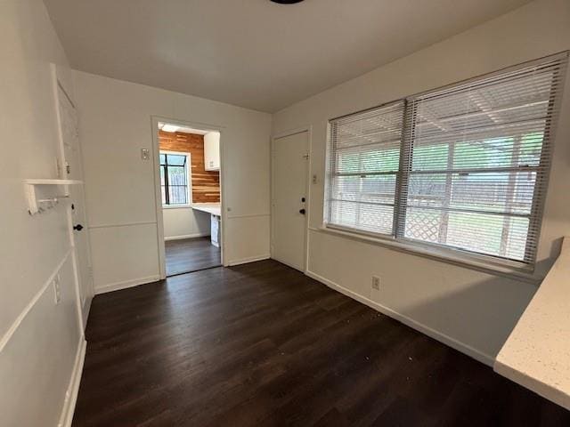 Photo - 725 S La Salle Dr