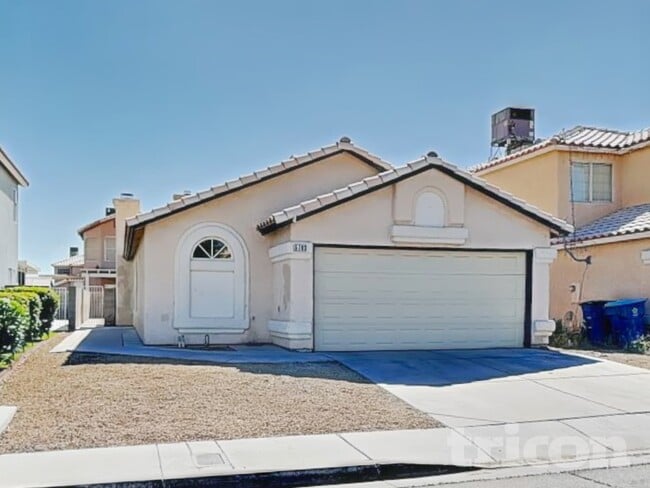 Photo - 5703 Roundrock Dr