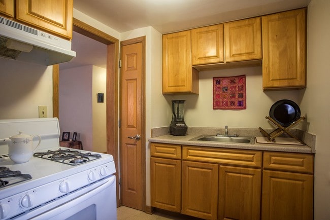 Livingston Park Apartments