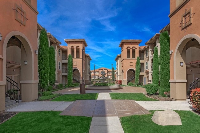 WELCOME TO SAN MARCO VILLAS - San Marco Villas