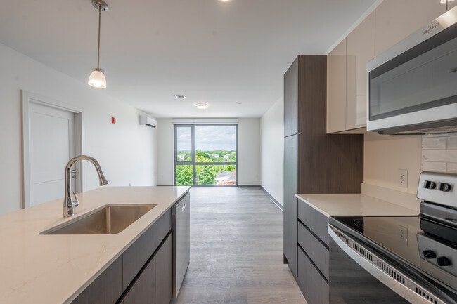 Photo - The Howard Apartments