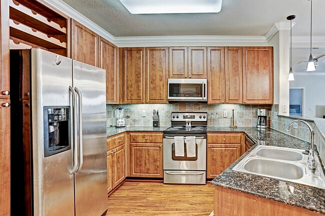 Building Photo - 1711 Old Spanish Trl Unit 142