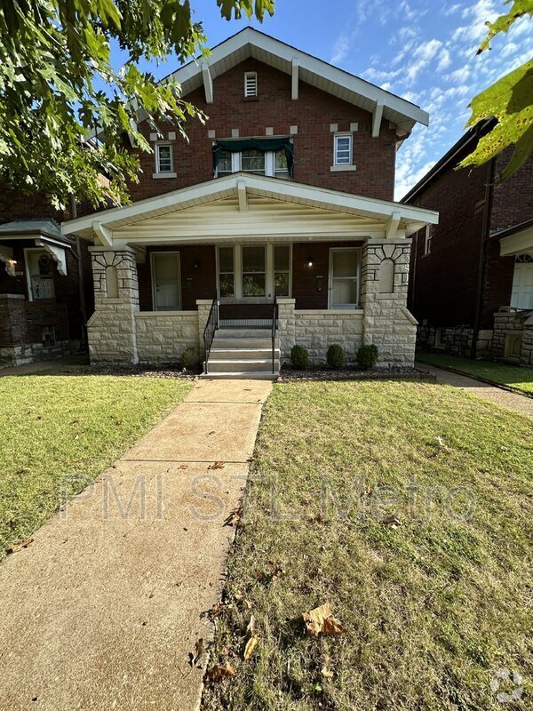 Building Photo - 3933 Fillmore St Unit B Rental