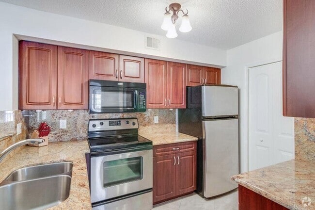 Building Photo - 1715 Village Blvd Rental
