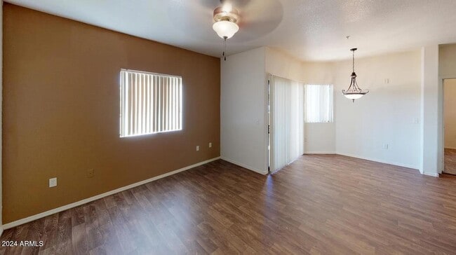 Photo - 16682 N W Point Pkwy Unit 2