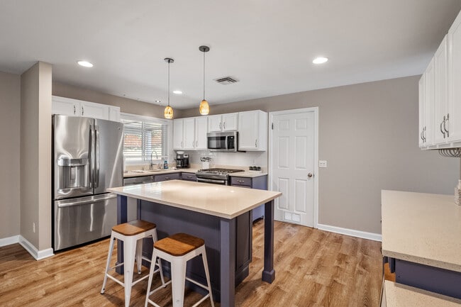 Photo - 1653 Pepperwood Dr