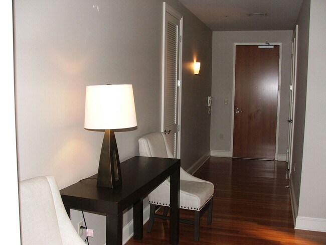 Photo - 3 BR, 2BA SoHo Condo for Rent