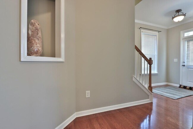 Photo - 501 Grove Field Ct NW