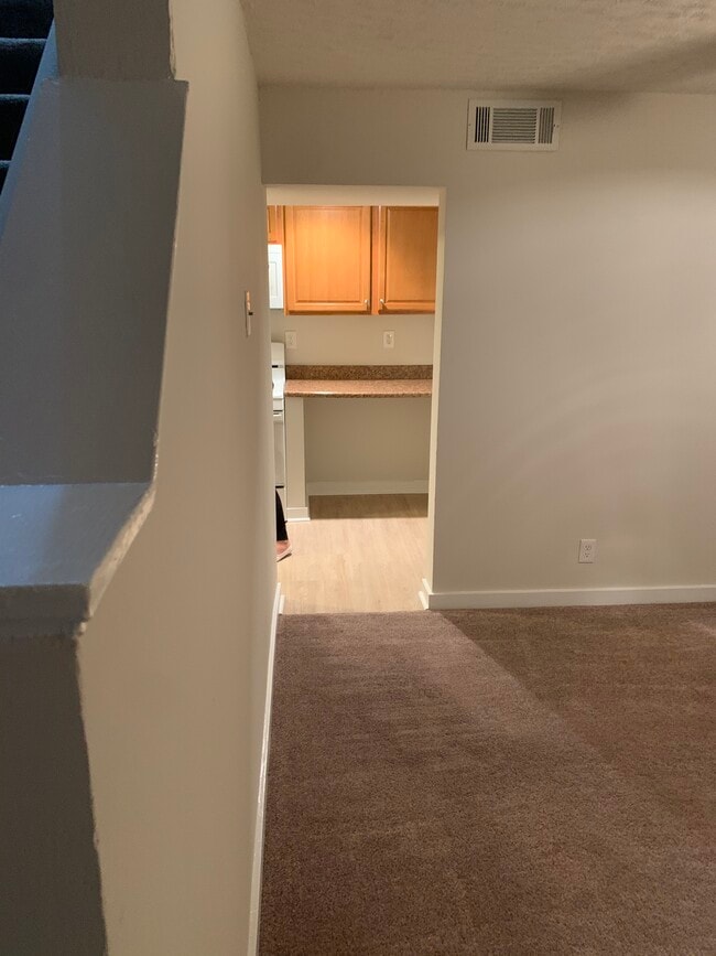 Photo - 279 Oak Dr Unit 279