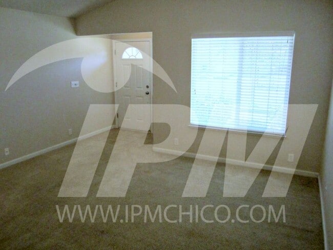 2608 Doral Way