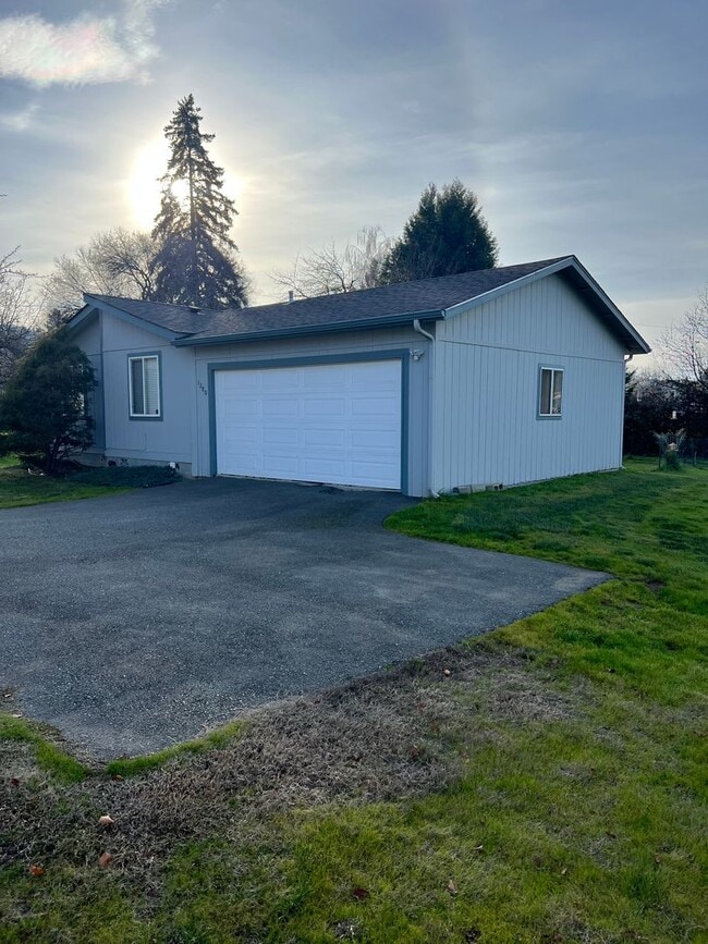 Photo - 1290-1290 Fruitdale Dr Unit 1280