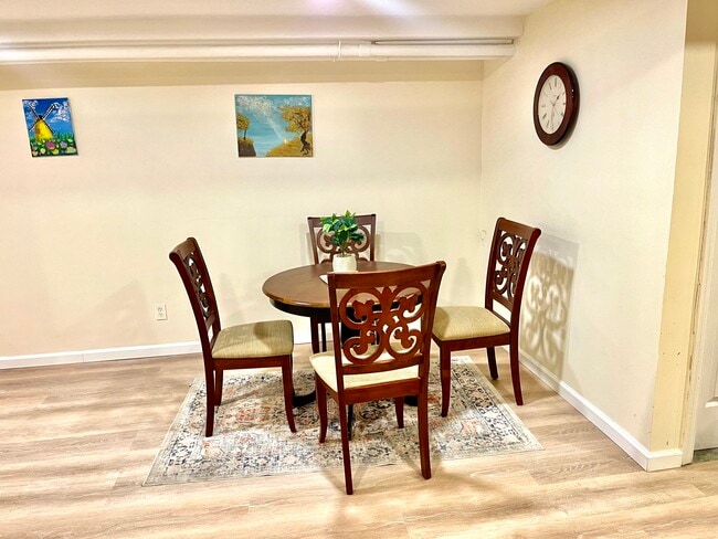 Photo - 1761 T St NW Unidad 2