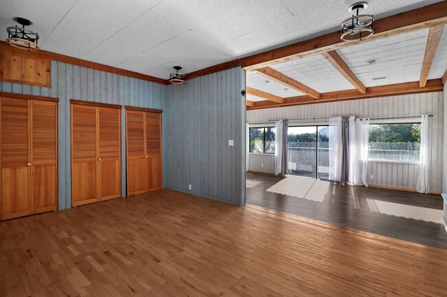 Photo - 4 Bed 3 Bath - Groups Welcome - Skyline - Westerly Views