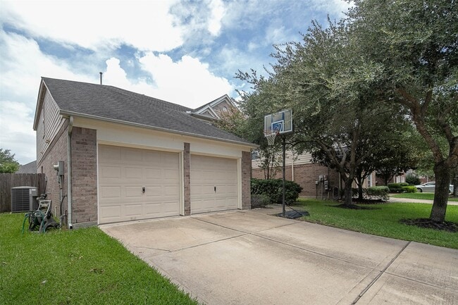 Photo - 21418 Grand Hollow Ln