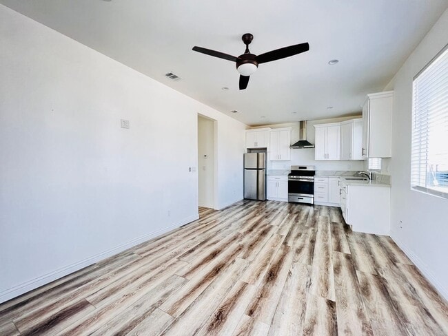 Photo - Private 2 bedroom, 1 bath back unit