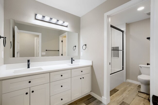 Photo - HISTORIC 2 BED/1 BATH HOME IN OLD TOWN LOUISVILLE: Available Now!