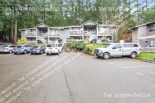 Building Photo - 4414 NW Wedgewood Ln Unit 4414 NW Wedgewood Ln #17 Bremerton