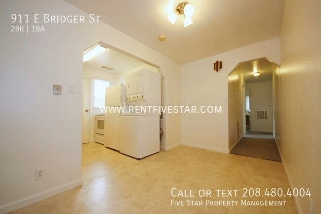 Photo - 911 E Bridger St