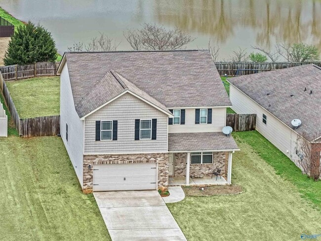 Photo - 30057 Glenrose Way
