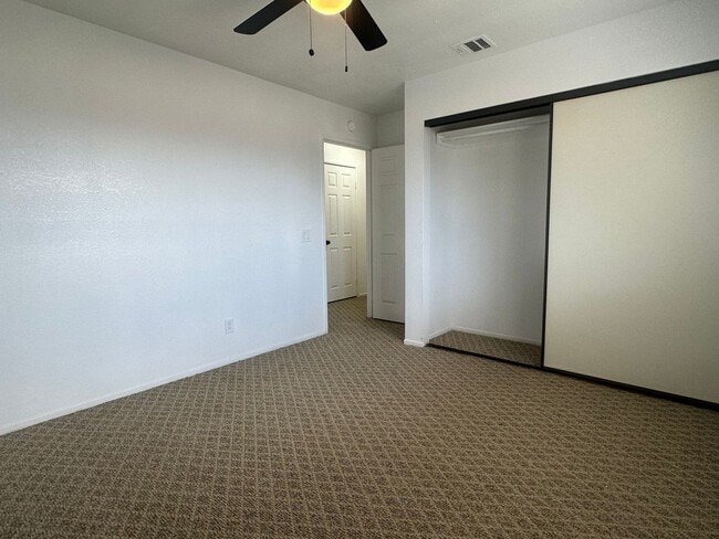 Photo - 9848 Sally Ave Unidad 2