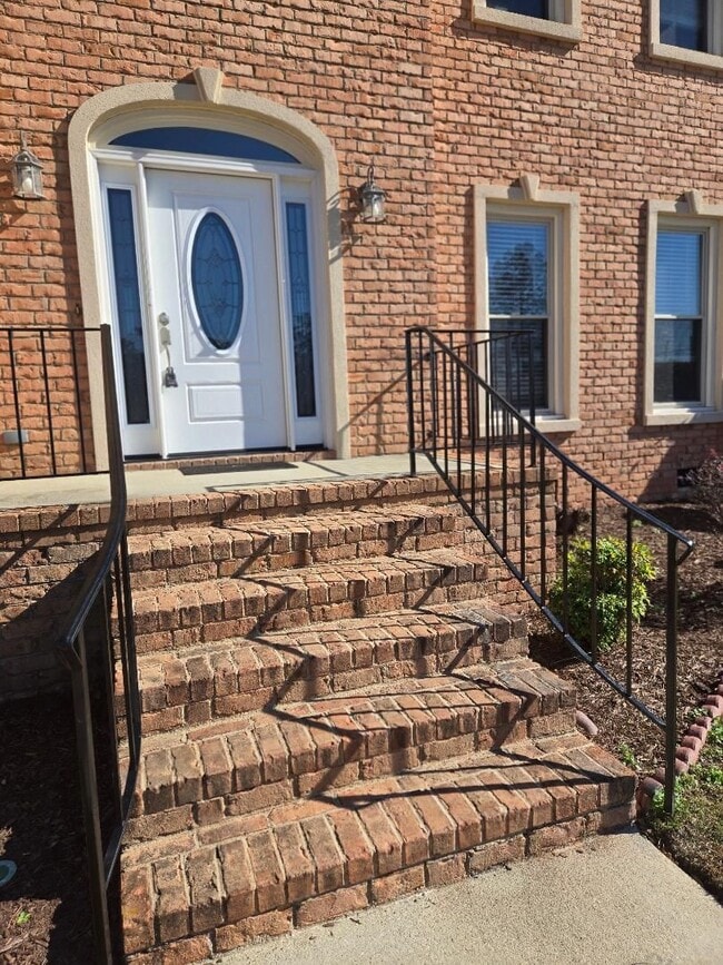 Photo - 4876 Rolling Hill Rd