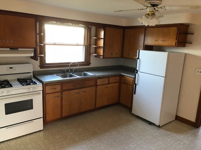 Photo - 1414 Marquette Ave Unit 2 upper