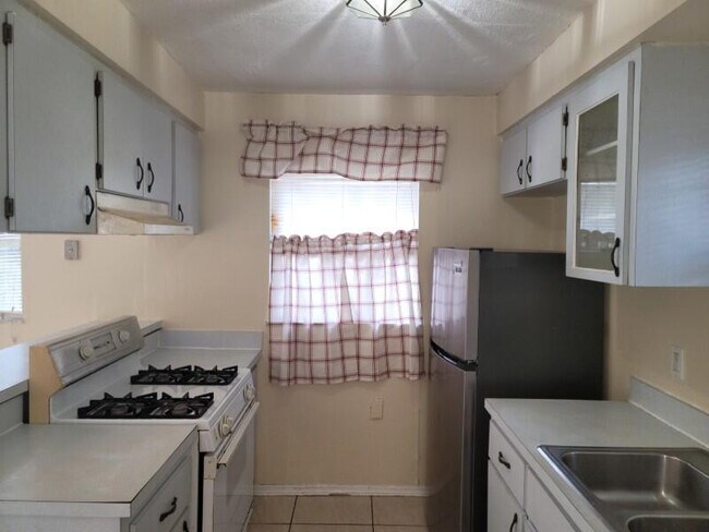 Photo - 3105 Langston Dr