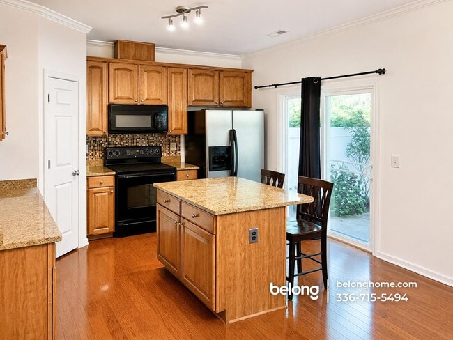 Photo - 318 Anterbury Dr