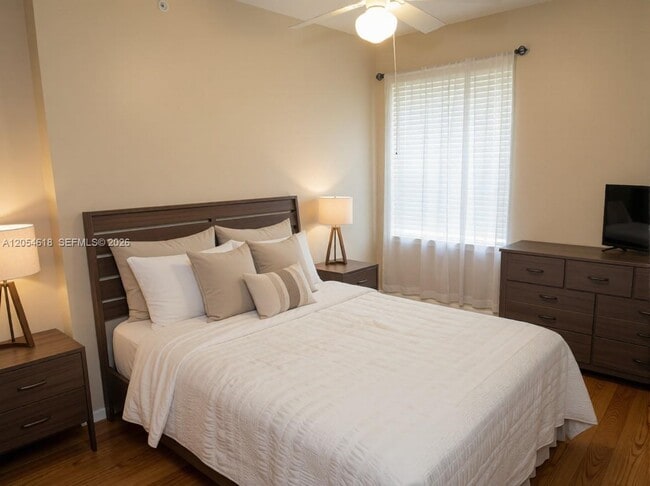 Photo - 175 Galicia Way Unit 0