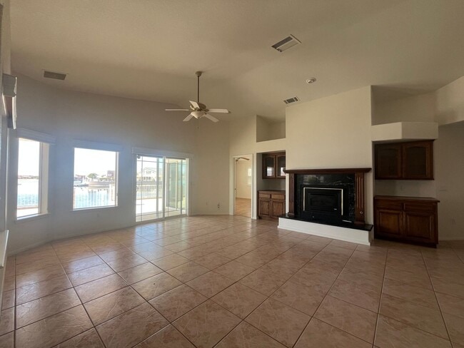 Photo - Lake front 3 bed 2 bth home in Helendale!
