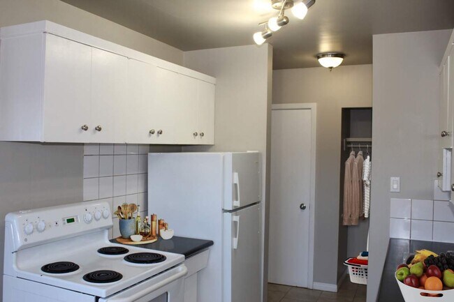 Photo - Ariel Apartments