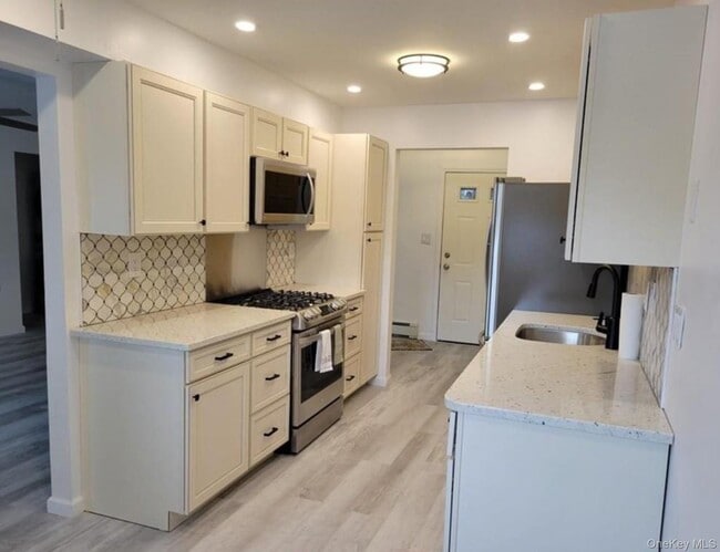 Photo - 100 Hillside Dr Unit E4