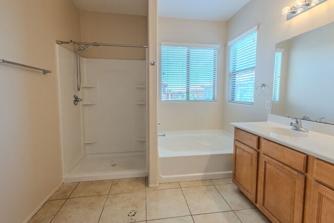 Photo - Beautiful Rancho Sahuarita Community