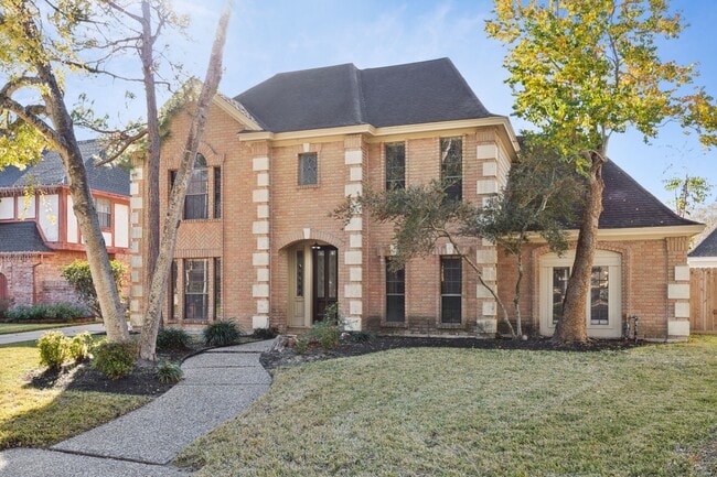 Photo - 14819 Walbrook Dr