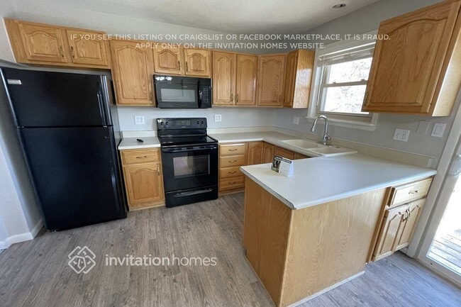 Photo - 836 Memphis St