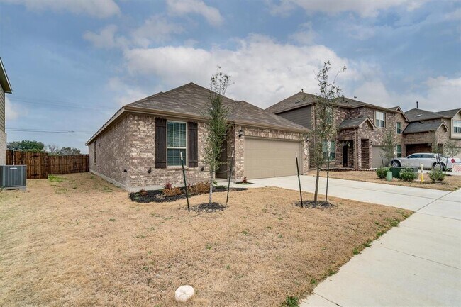 Photo - 138 Duroc Dr