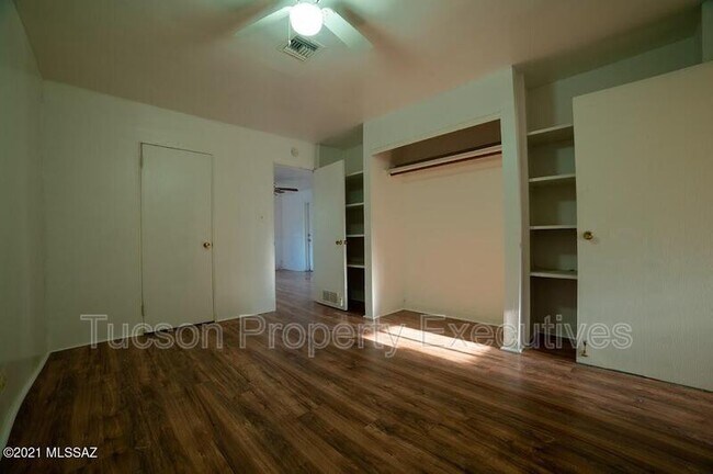 804 N Perry Ave