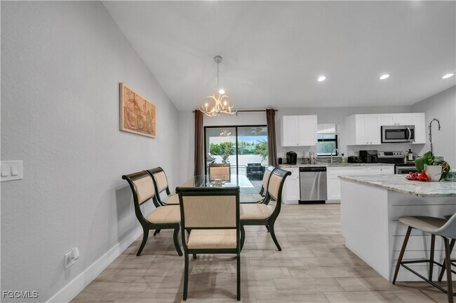 Photo - 1915 NE 20th Ave