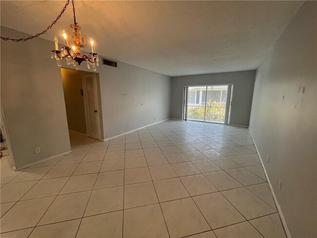 Photo - 2180 NE 67th St Unit 730